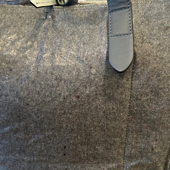 JW Anderson Belted Grey Anchor Tote - Picture 7 of 11
